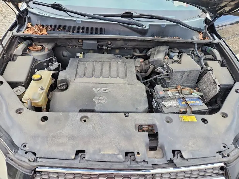 2011 TOYOTA RAV4 LIMITED  