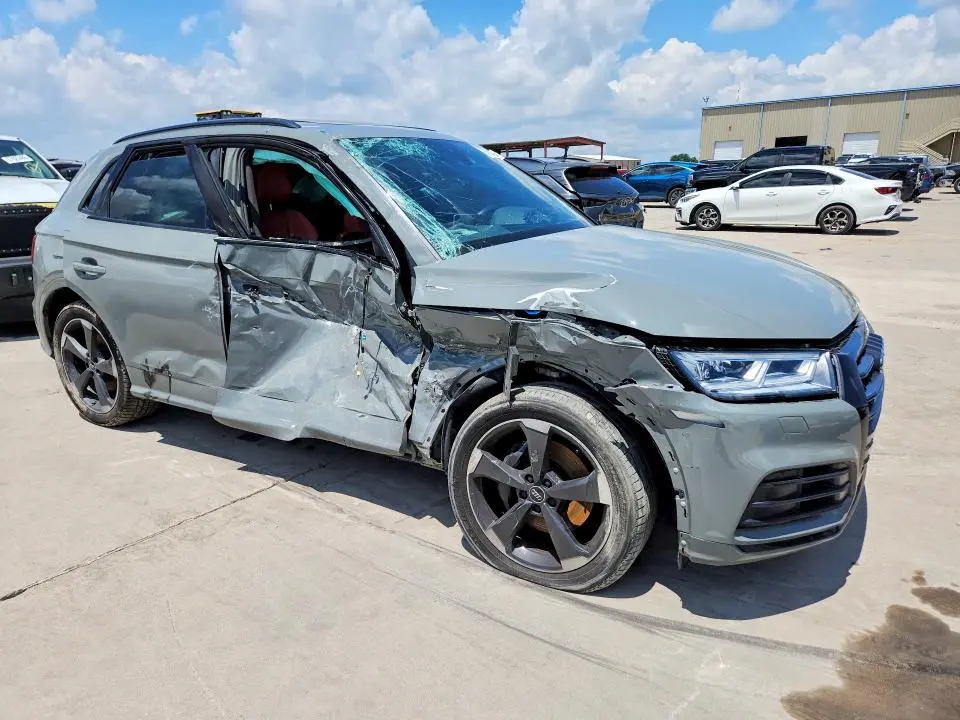 2019 AUDI SQ5 PREMIUM PLUS  