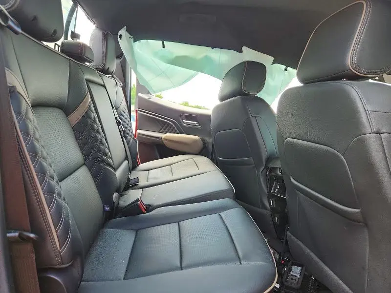 2024 GMC CANYON DENALI  