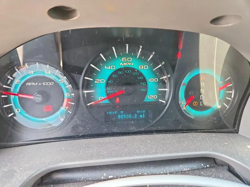 2010 FORD FUSION S  