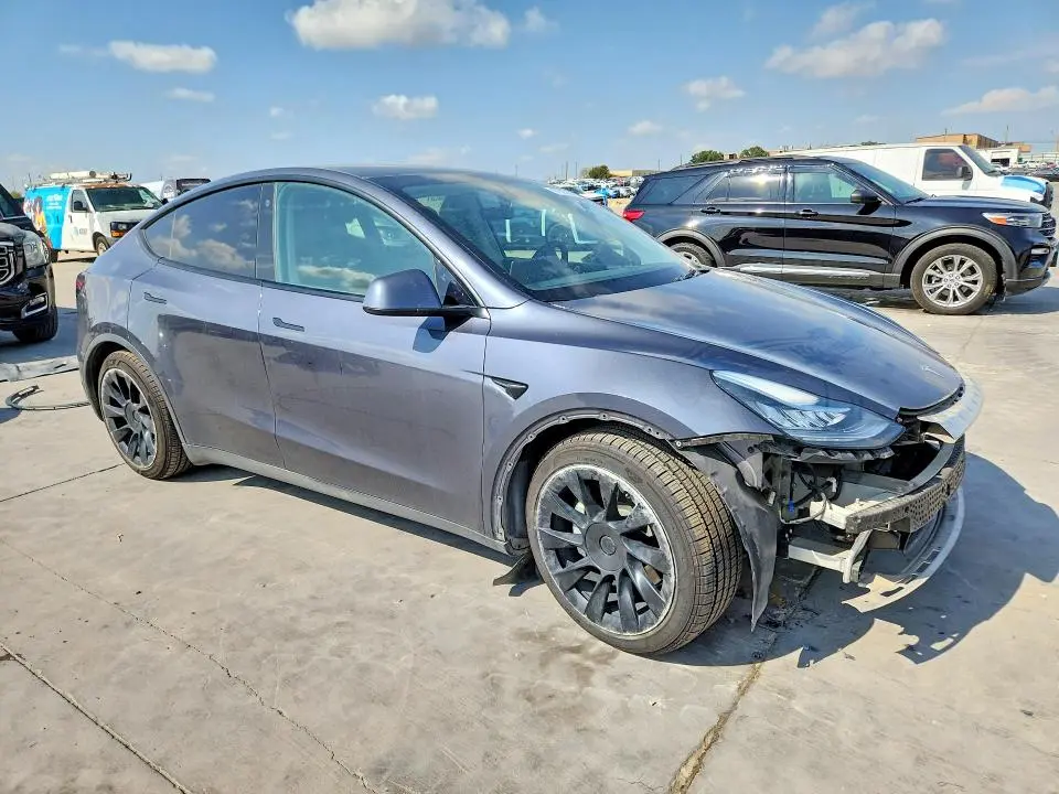 2021 TESLA MODEL Y   