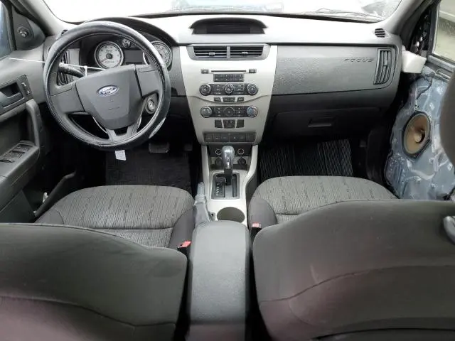 2011 FORD FOCUS SE  