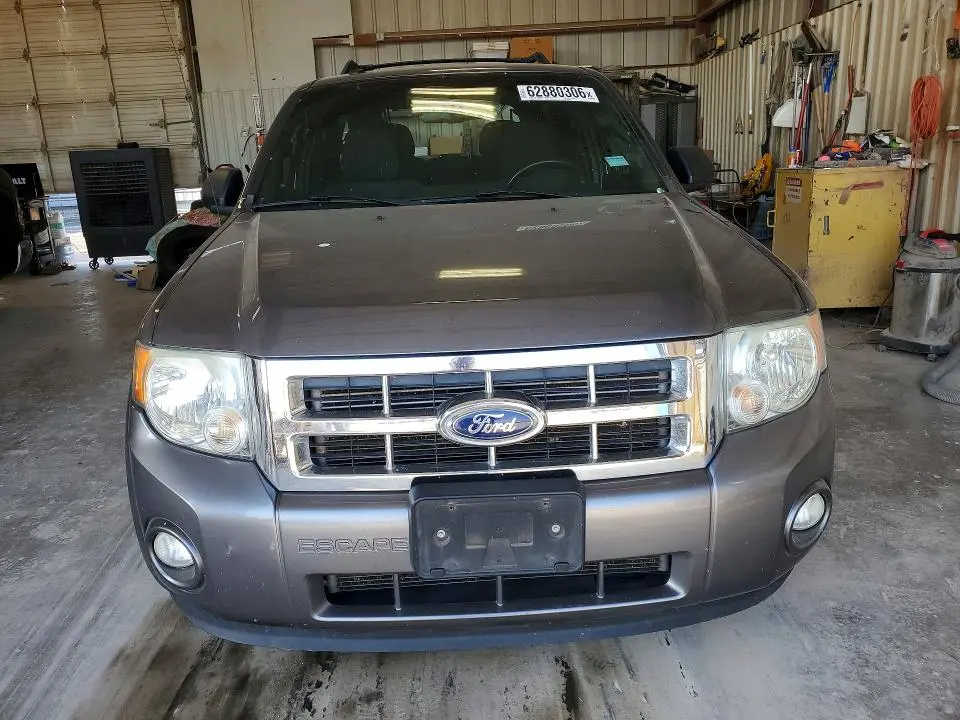 2012 FORD ESCAPE XLT  