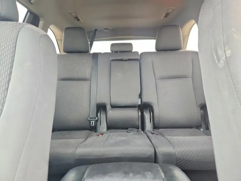 2018 TOYOTA HIGHLANDER LE  