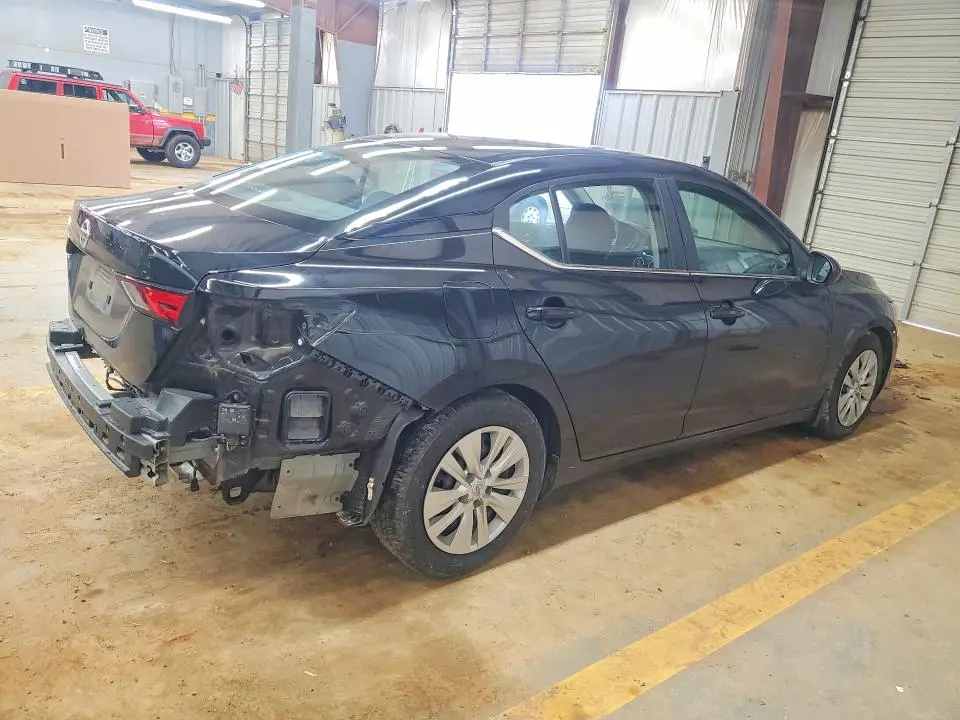 2022 NISSAN SENTRA S  