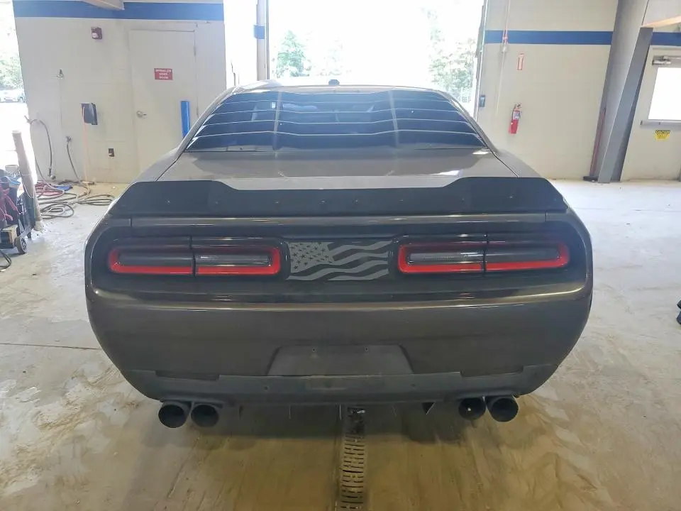 2015 DODGE CHALLENGER SXT  