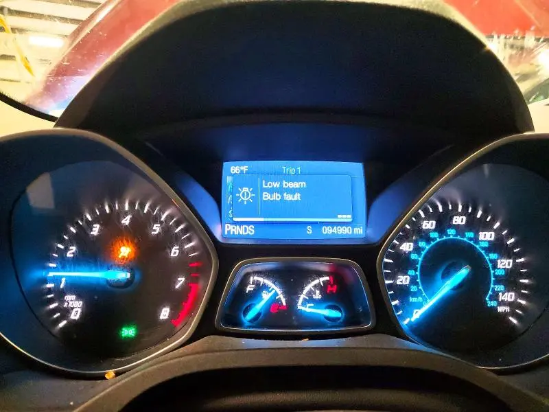 2015 FORD ESCAPE S  