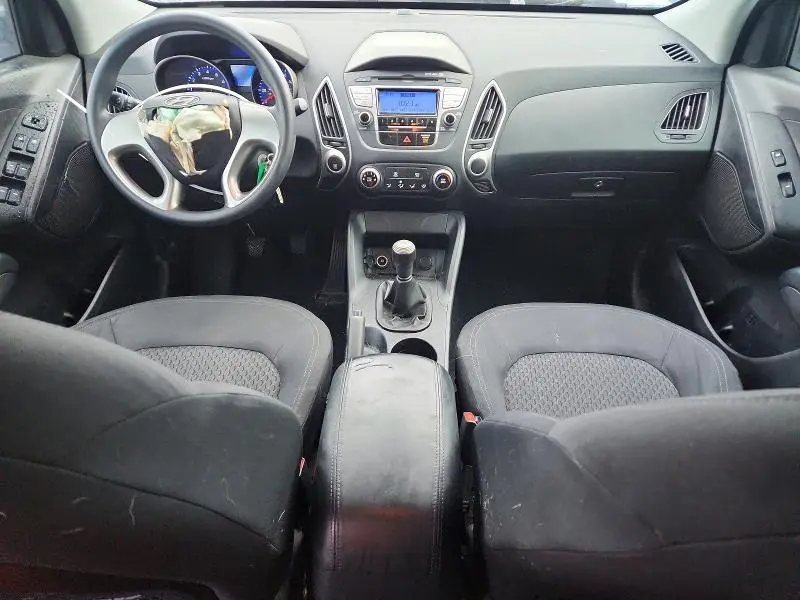 2011 HYUNDAI TUCSON GL  