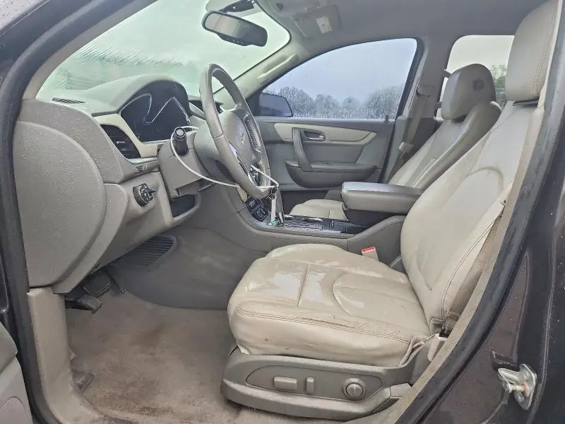2016 CHEVROLET TRAVERSE LT  