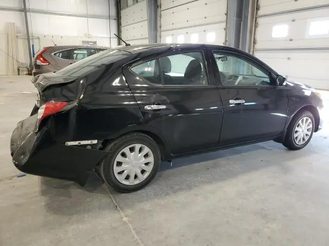 2017 NISSAN VERSA S  