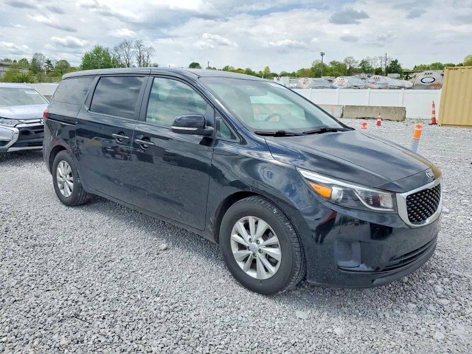 2018 KIA SEDONA LX  
