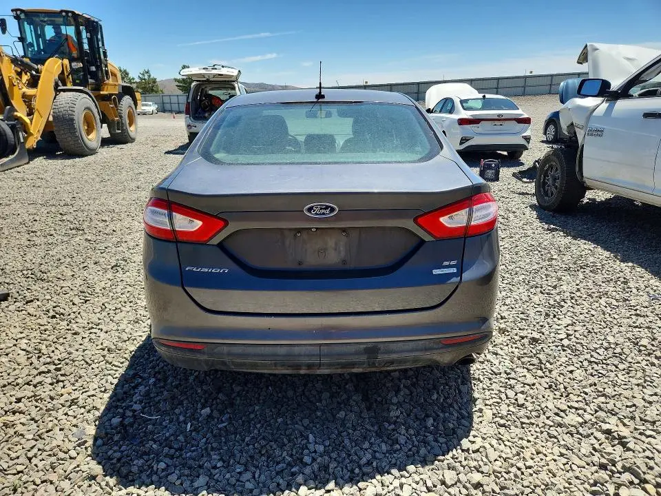 2015 FORD FUSION SE  