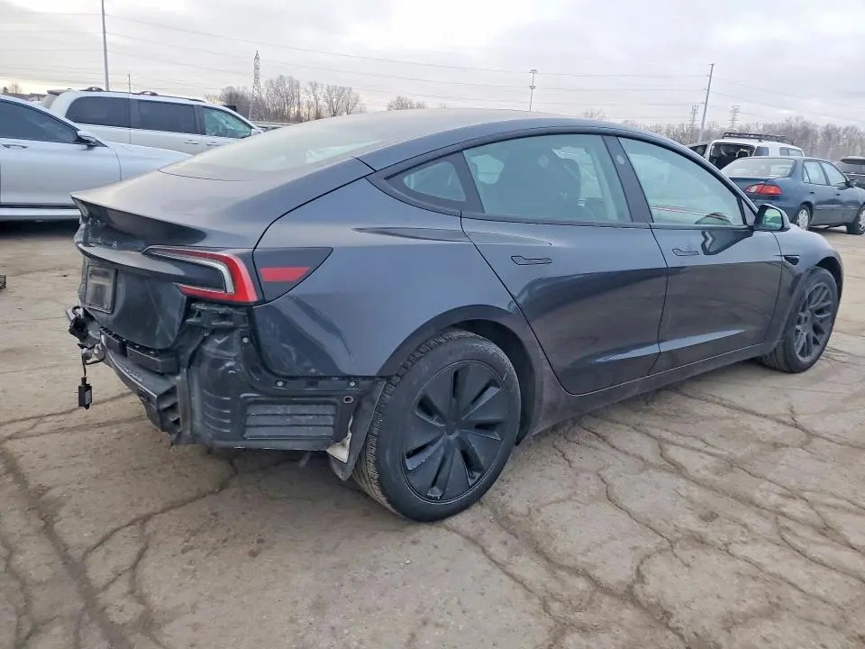 2024 TESLA MODEL 3   