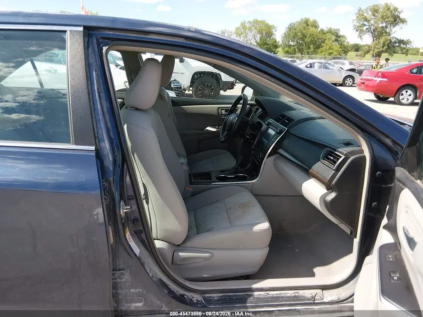 2015 TOYOTA CAMRY LE