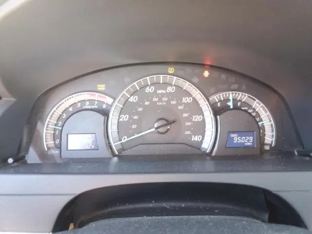 2014 TOYOTA CAMRY SE