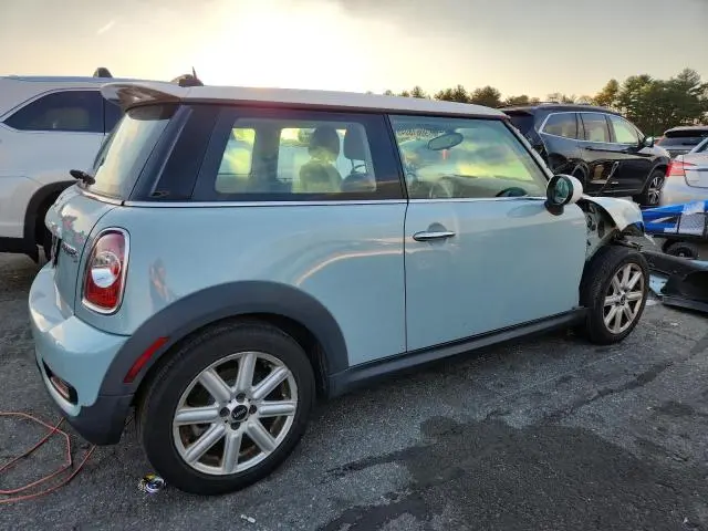 2011 MINI COOPER S  