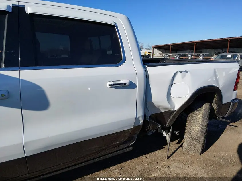 2019 RAM 1500 LONGHORN  4X4 6'4 BOX
