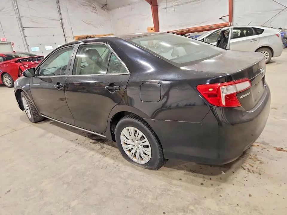 2012 TOYOTA CAMRY LE  