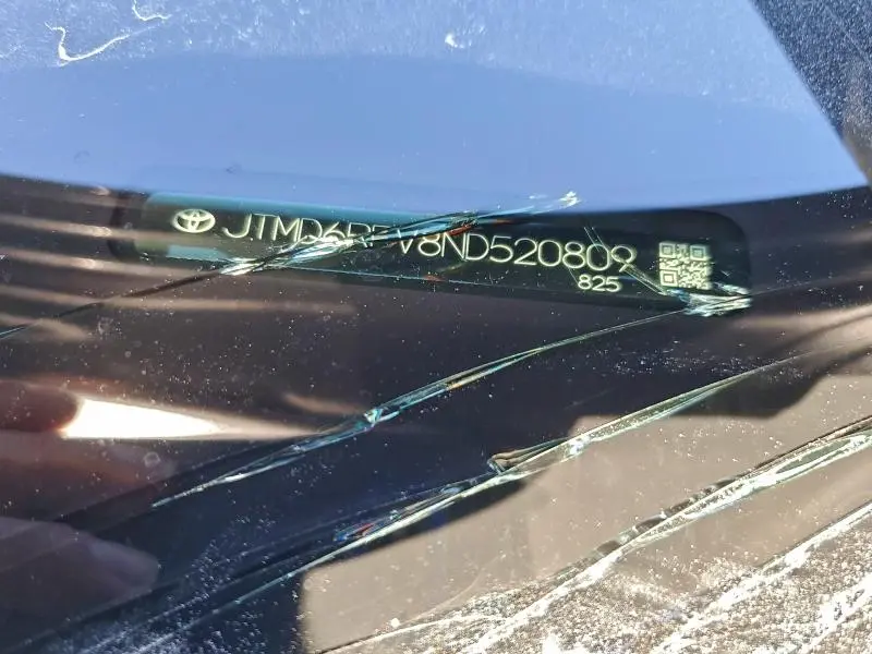 2022 TOYOTA RAV4 LIMITED  