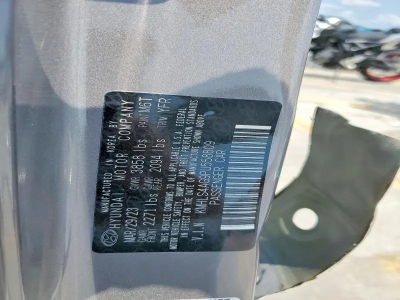 2023 HYUNDAI ELANTRA SEL  