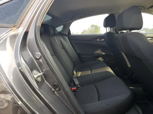 2018 HONDA CIVIC LX  
