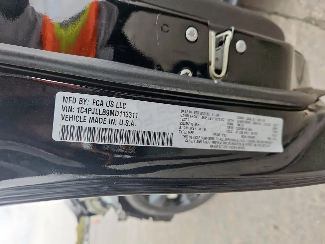 2021 JEEP CHEROKEE LATITUDE PLUS  