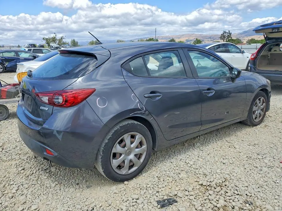2016 MAZDA 3 SPORT  