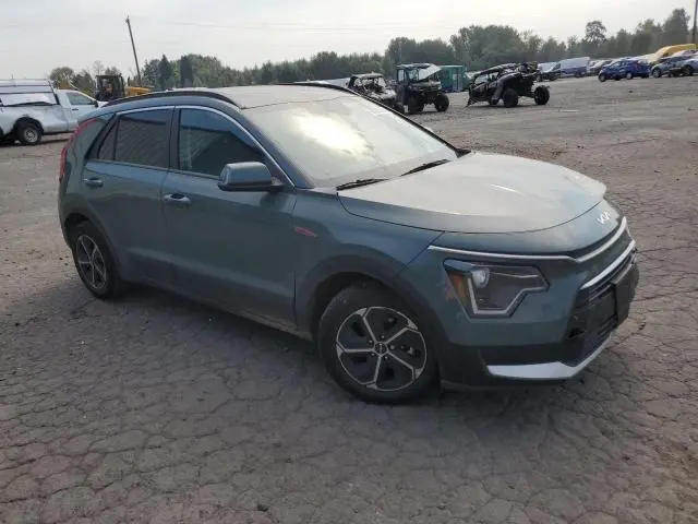 2023 KIA NIRO EX