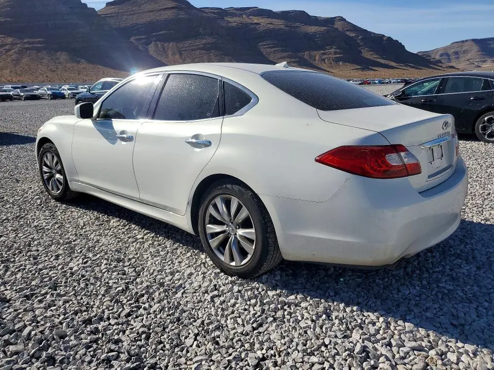 2012 INFINITI M37   