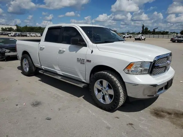 2019 RAM 1500 CLASSIC SLT  