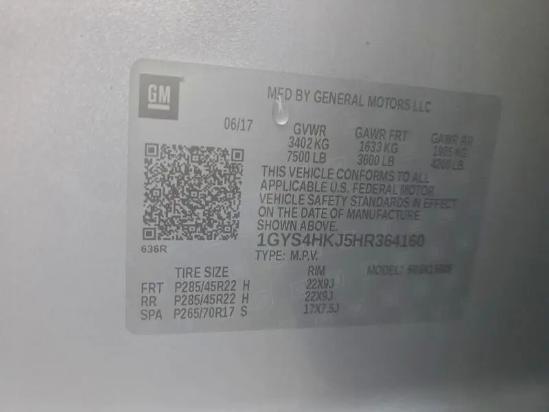 2017 CADILLAC ESCALADE ESV LUXURY  