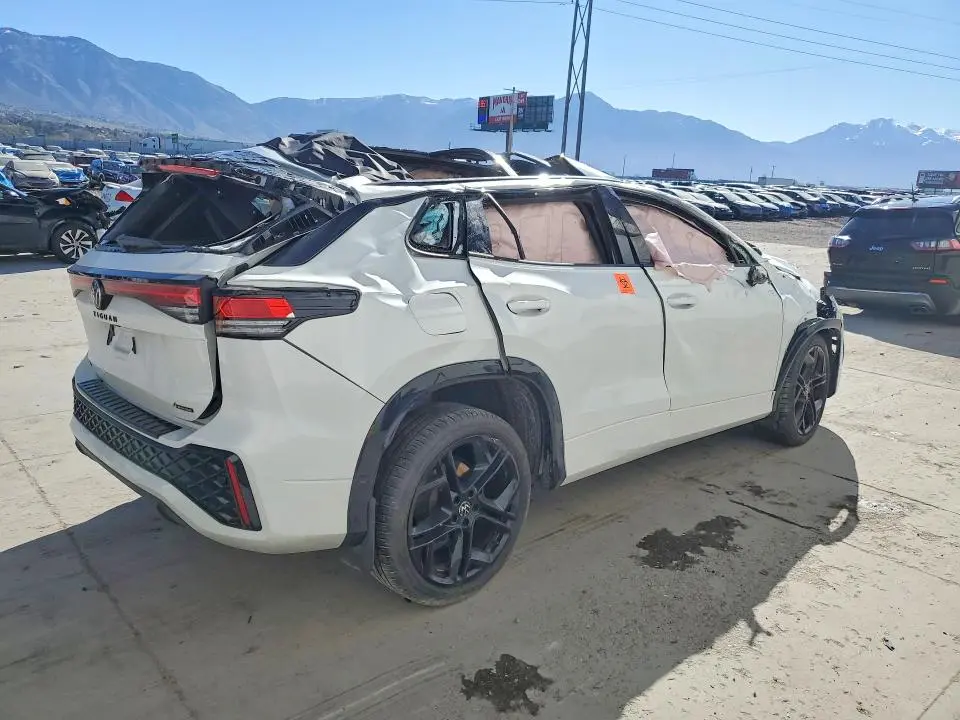 2025 VOLKSWAGEN TIGUAN SE R-LINE BLACK  