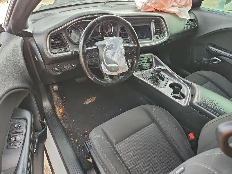 2019 DODGE CHALLENGER SXT  