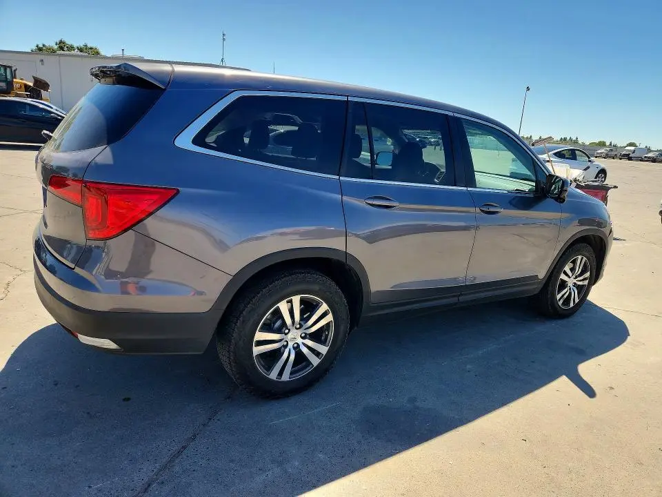 2017 HONDA PILOT EXL  