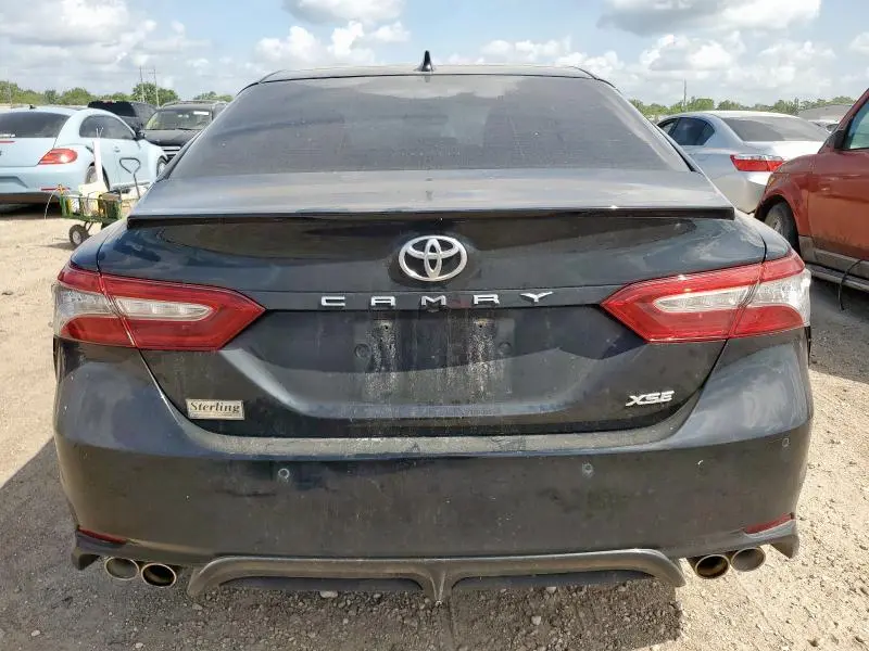 2018 TOYOTA CAMRY XSE  