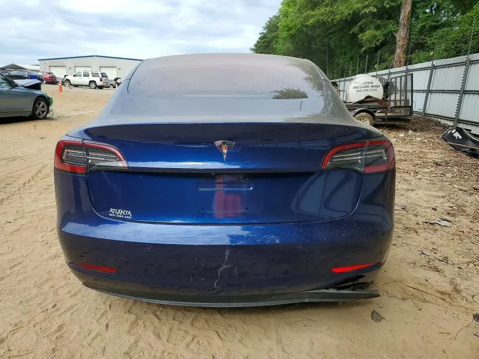 2018 TESLA MODEL 3   
