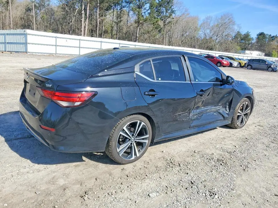 2021 NISSAN SENTRA SR  