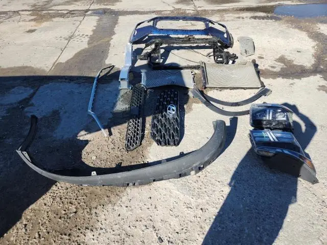 2022 HYUNDAI SANTA FE SE  