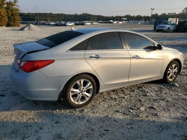 2011 HYUNDAI SONATA SE  