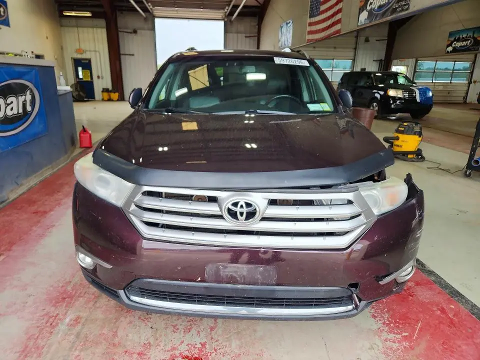 2012 TOYOTA HIGHLANDER LIMITED  