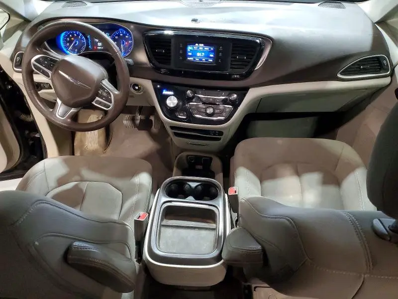 2017 CHRYSLER PACIFICA TOURING L  