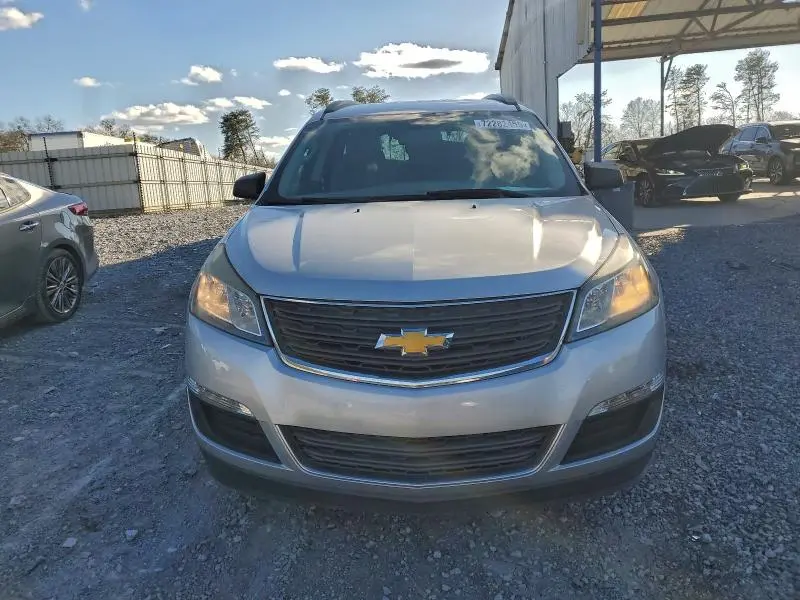 2017 CHEVROLET TRAVERSE LS  