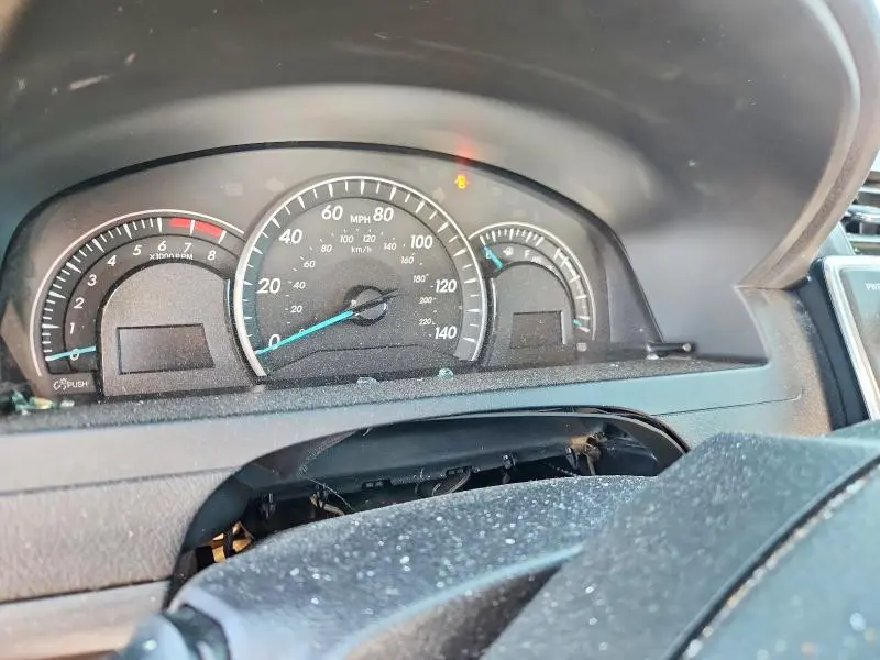 2015 TOYOTA CAMRY LE  