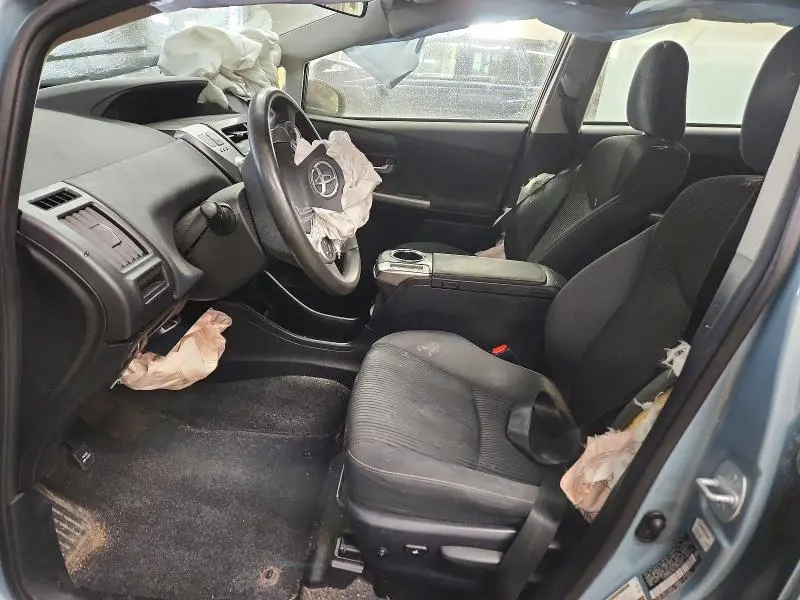 2015 TOYOTA PRIUS V   