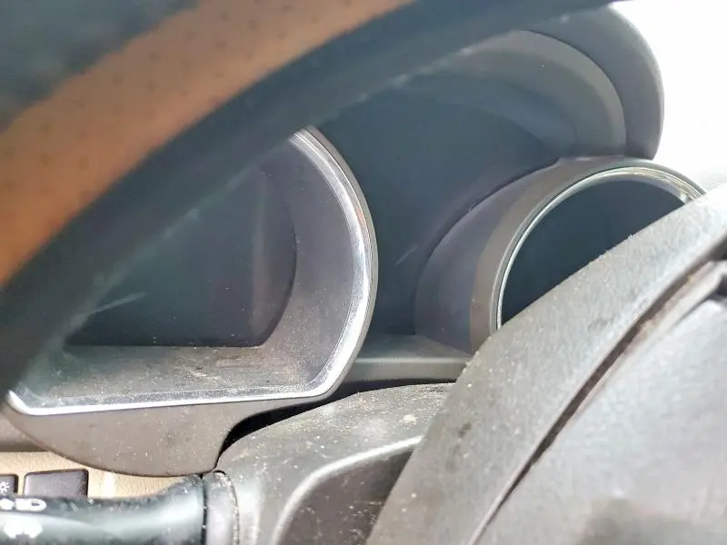 2010 TOYOTA HIGHLANDER SE  