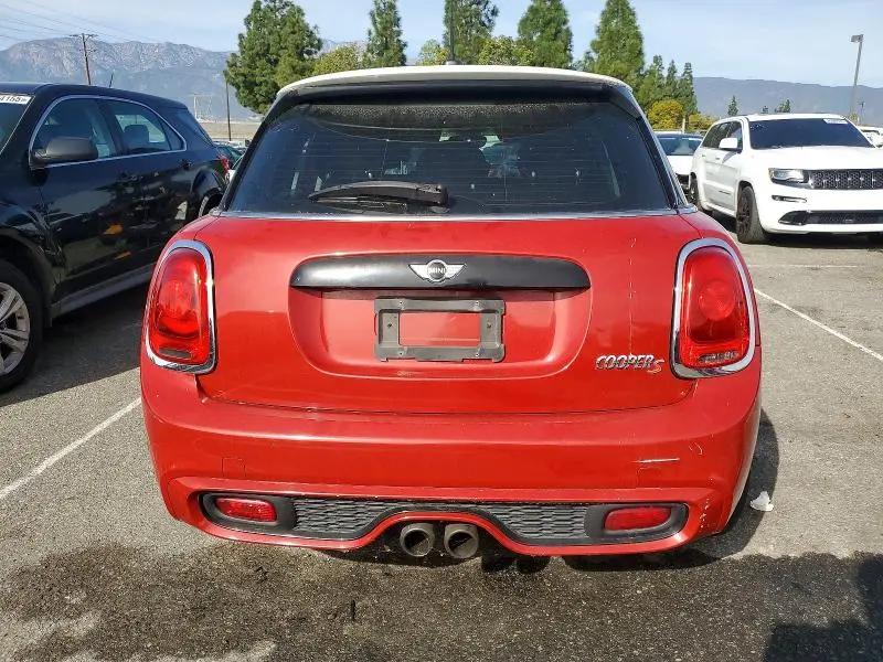 2015 MINI COOPER S  