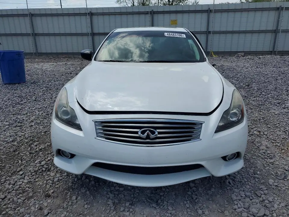 2015 INFINITI Q50 SPORT  