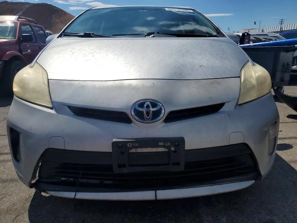 2013 TOYOTA PRIUS TWO  