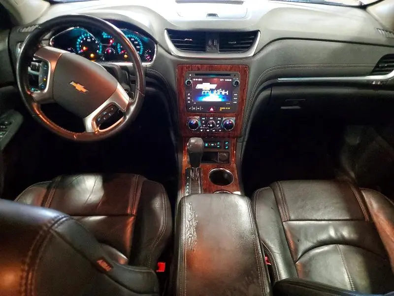 2014 CHEVROLET TRAVERSE LT  