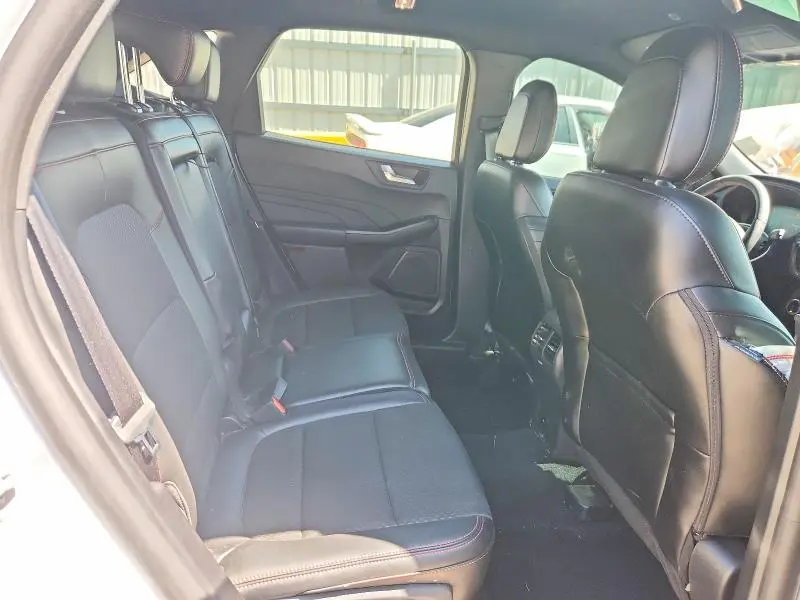 2025 FORD ESCAPE ST LINE  